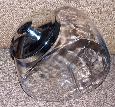 glass cookie jar.jpg