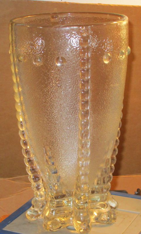 glassvase.jpg