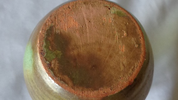 green nc vase 010.JPG