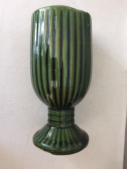 green vase1.jpg