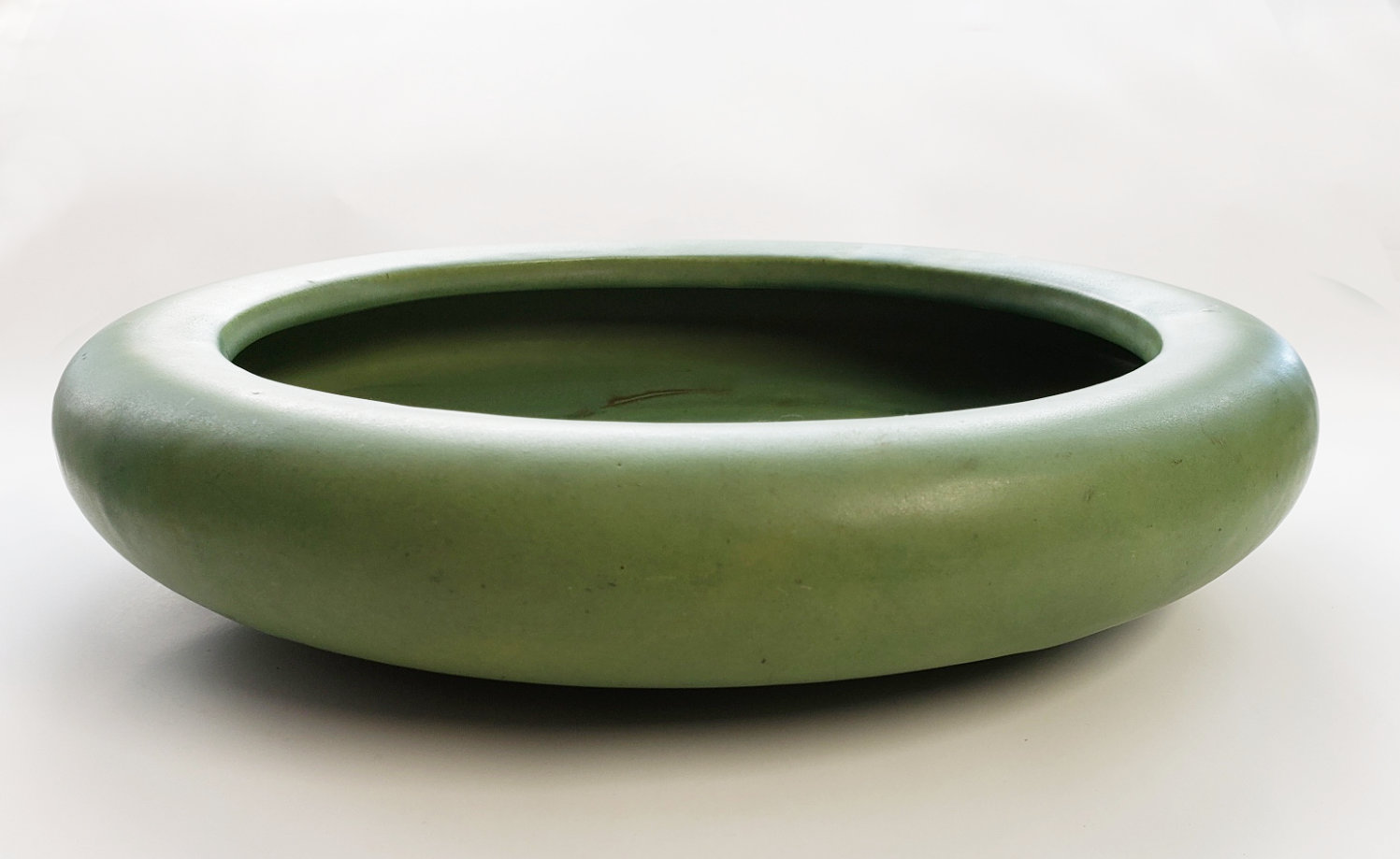 GreenPotteryBowl-1a.jpg