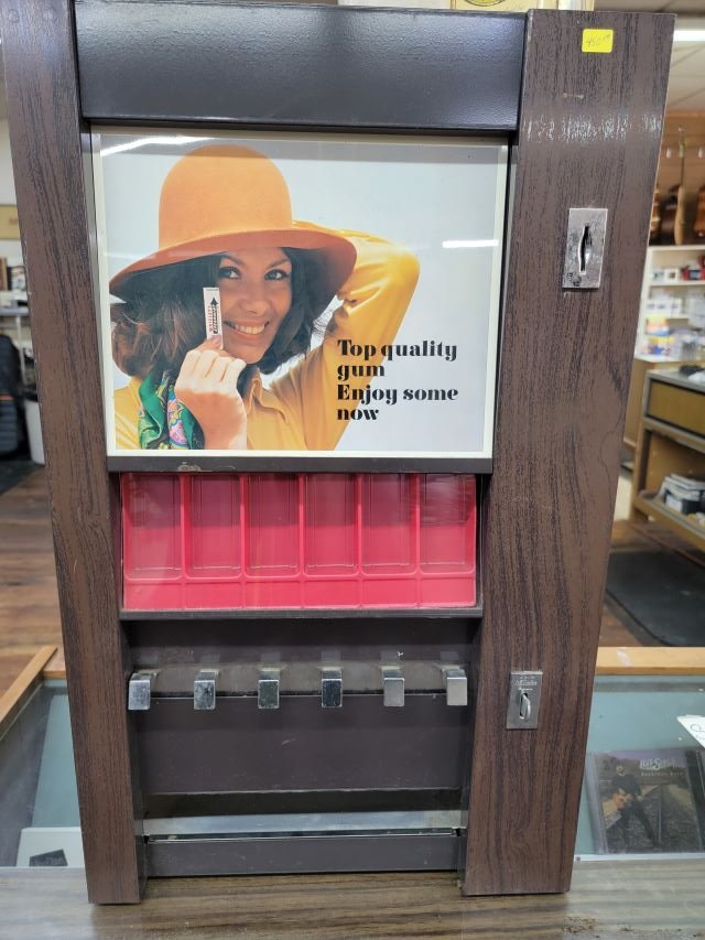 Gum Machine.jpg