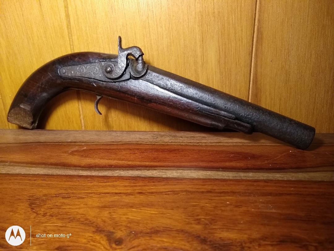 Gun1.jpg