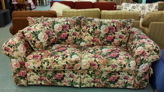 H for H couch (640x360).jpg