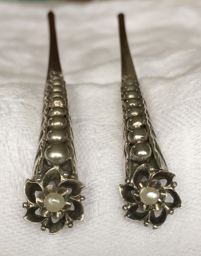 hairpins4.jpg