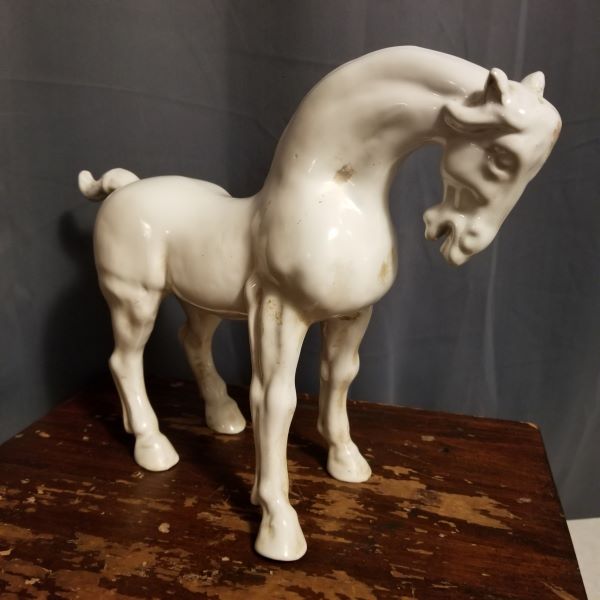horse2.jpg