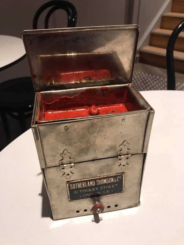 hotwax04.jpg