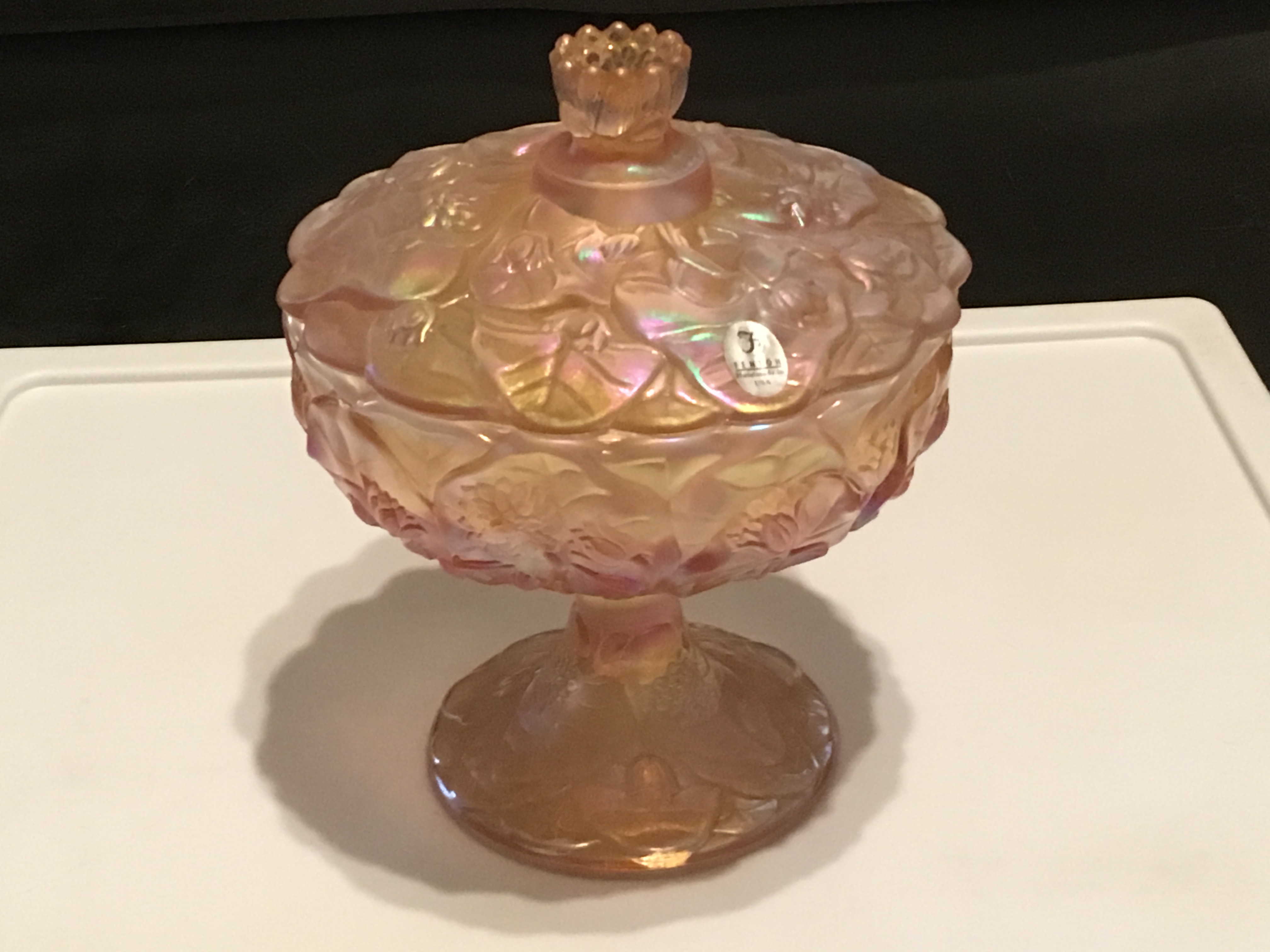 Info on Fenton piece Antiques Board