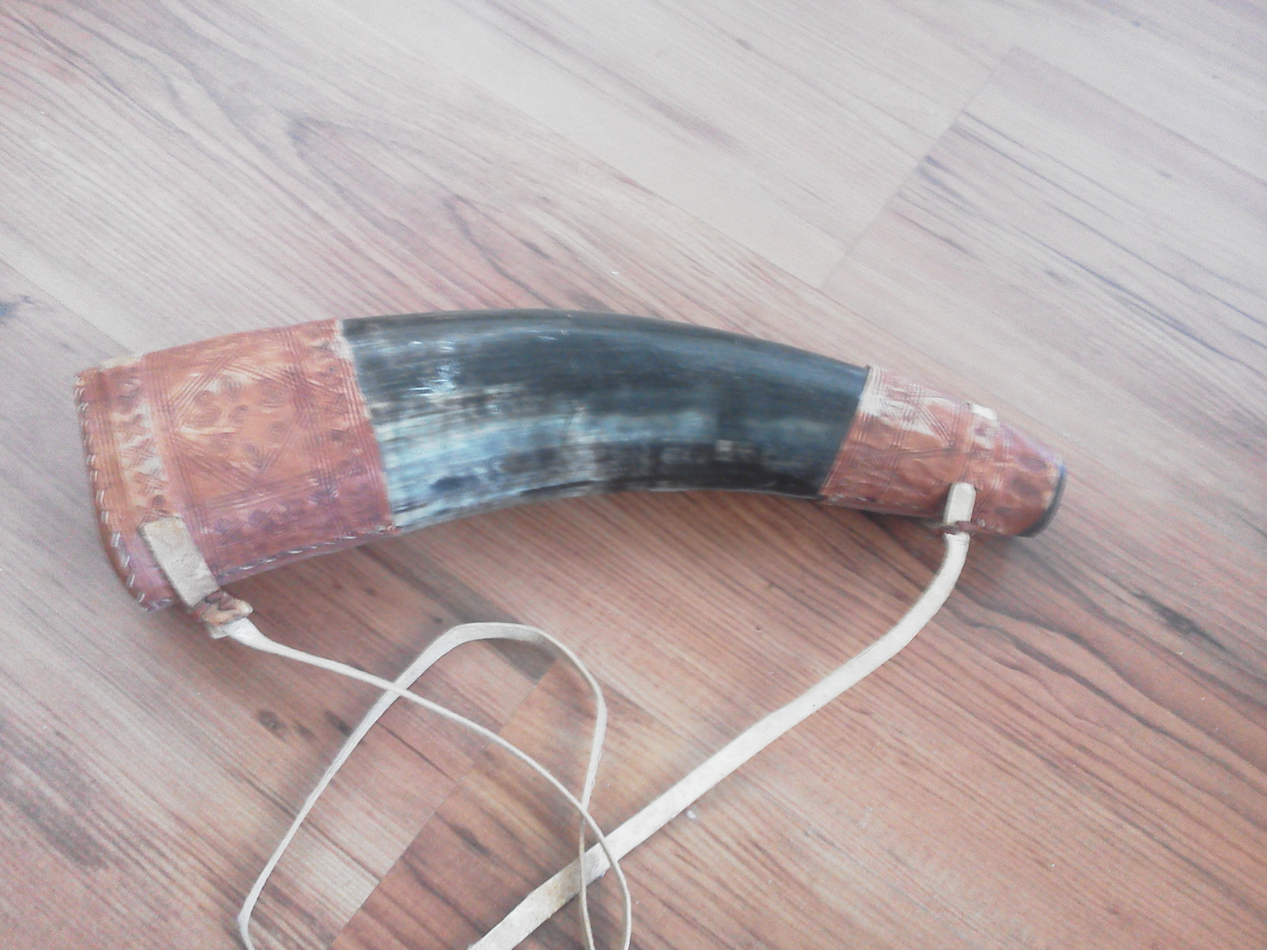 IMG_20200525_powder horn 4.jpg