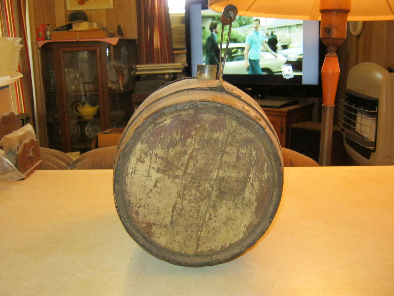 Civil War or Revolutionary powder keg or bomb Antiques Board