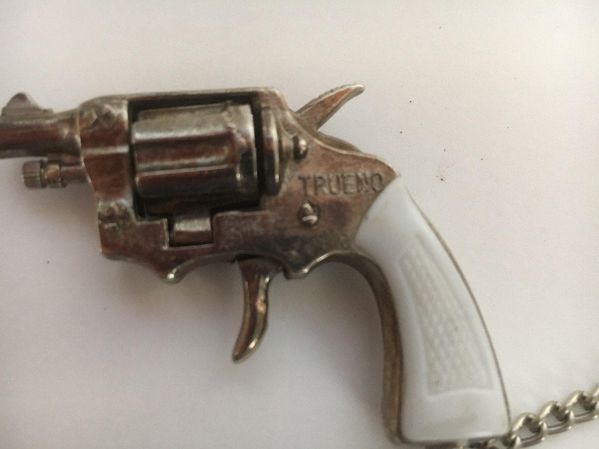 Miniature revolver keychain | Antiques Board