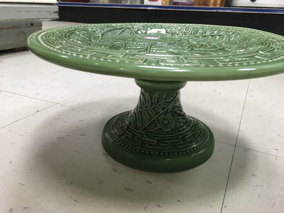 Pottery Cake Stand Antiques Board