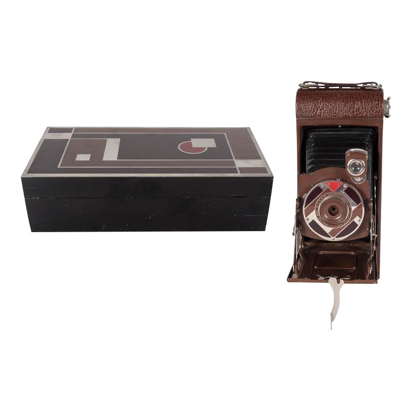 important-art-deco-enamel-and-chrome-box-fitted-camera-by-walter-dorwin-teague-2408.jpg