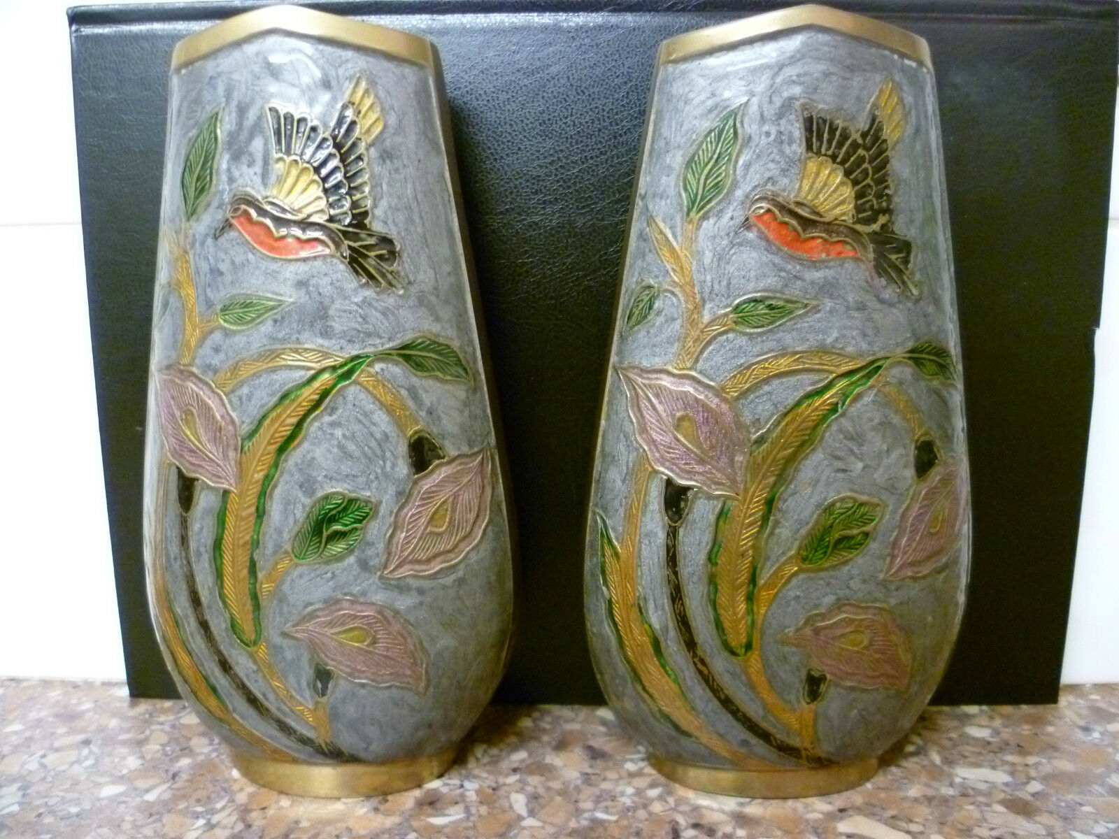Indian vase 1.jpg