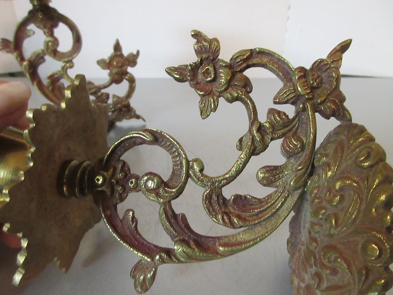 information about this item 064.JPG