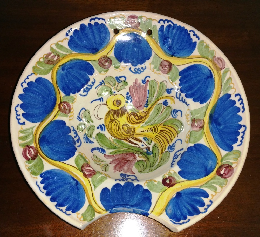 Help with Italian Pottery Antiques Board