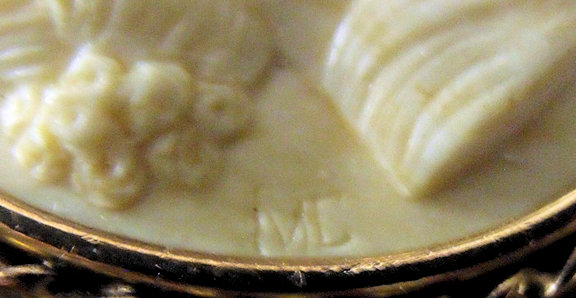 Ivory Cameo 1B.jpg