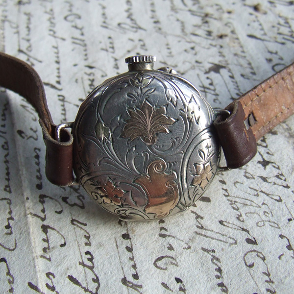 J140041-vintage-french-silver-wristwatch-hinard-villedieu-5.jpg
