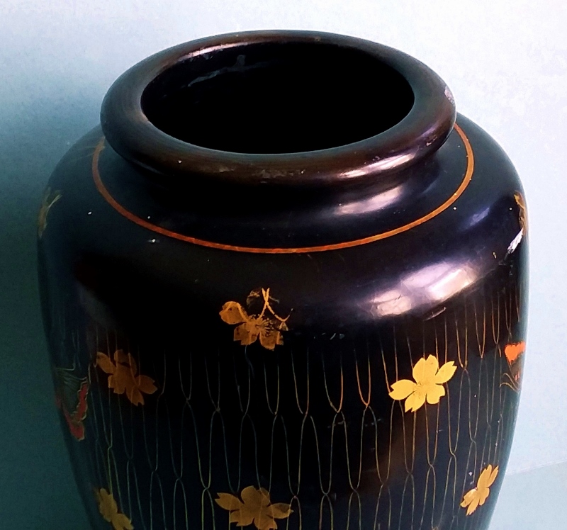 Japanese Ceramic Vases, Lacquer decorated (?) Antiques Board