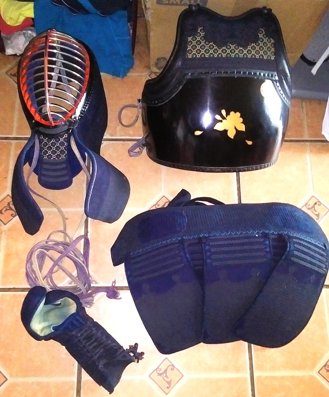 JAPANESE KENDO BOGU ARMOR SET 1AA.jpg
