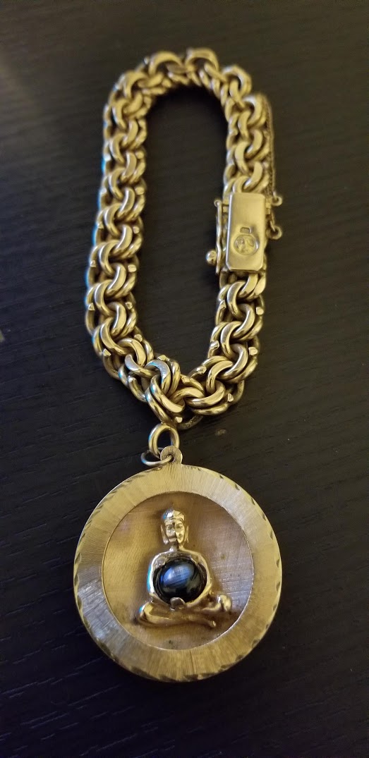 jewelll.jpg