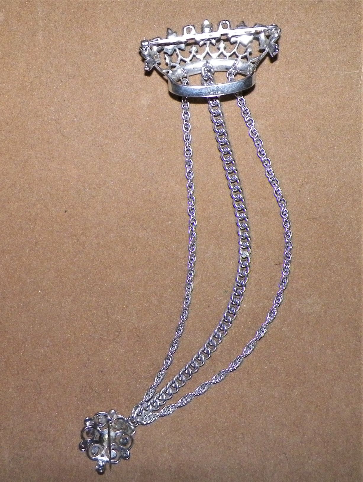 JEWELRY BROOCH CROWN 2AZZ.JPG