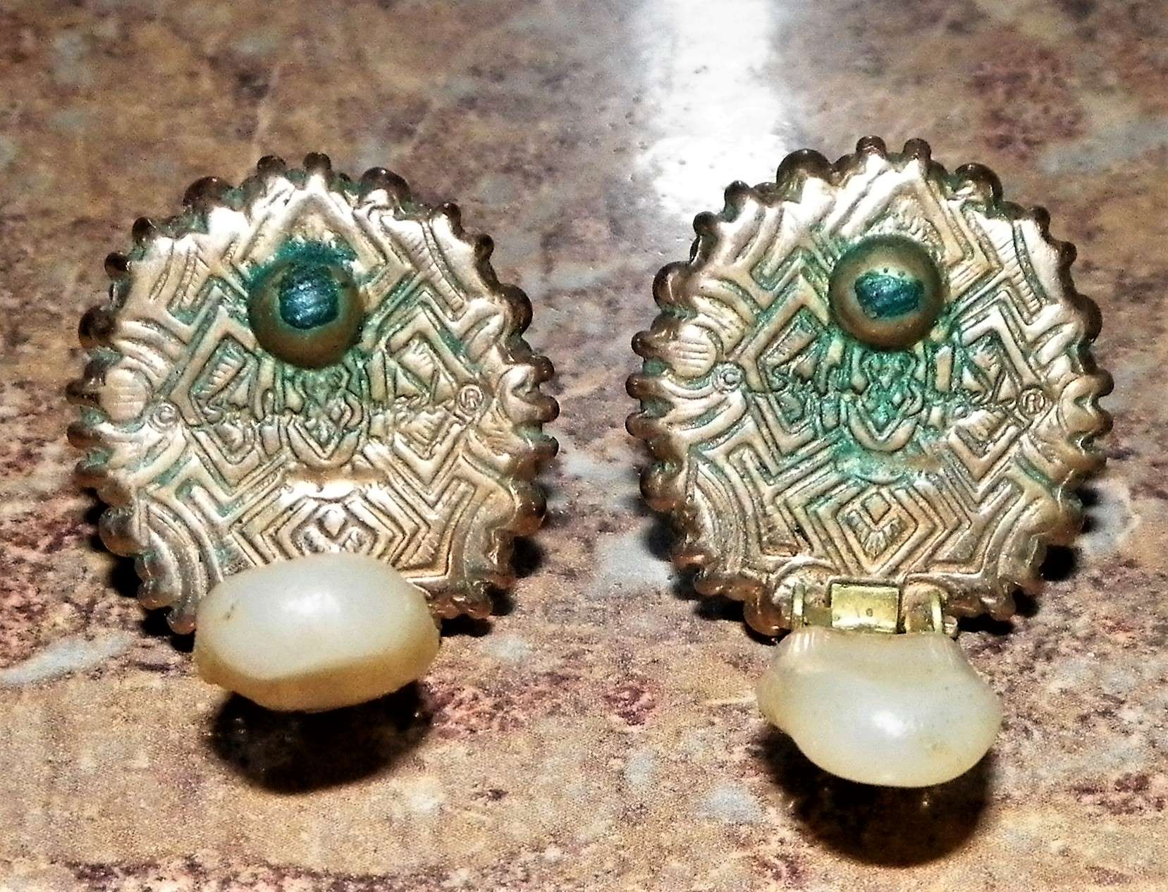 JEWELRY EARRINGS 2 PAIR BLUE & GREEN ROUND STERLING 3AA.JPG