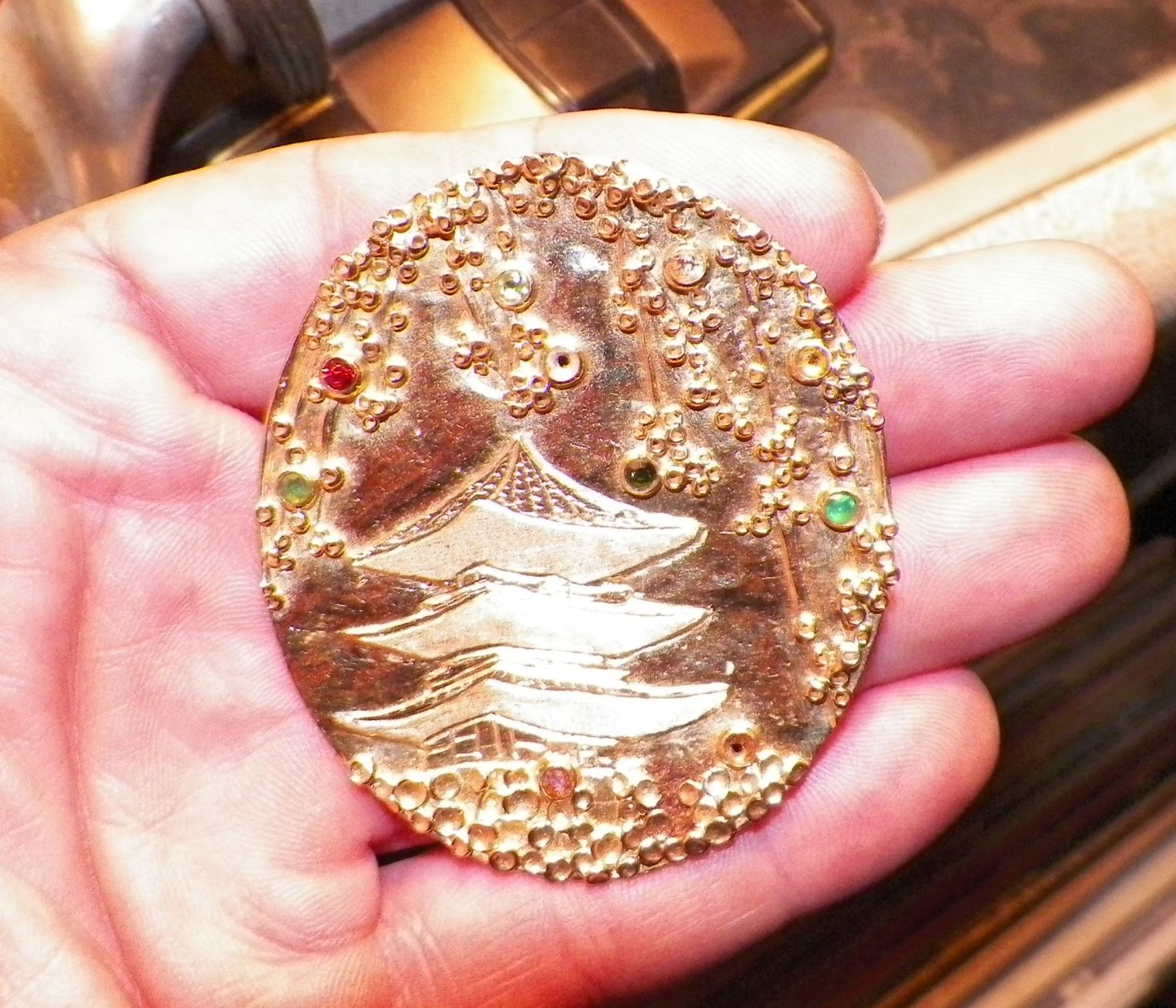 JEWELRY MOM CHINESE BROOCH PIN RESIZED.jpg
