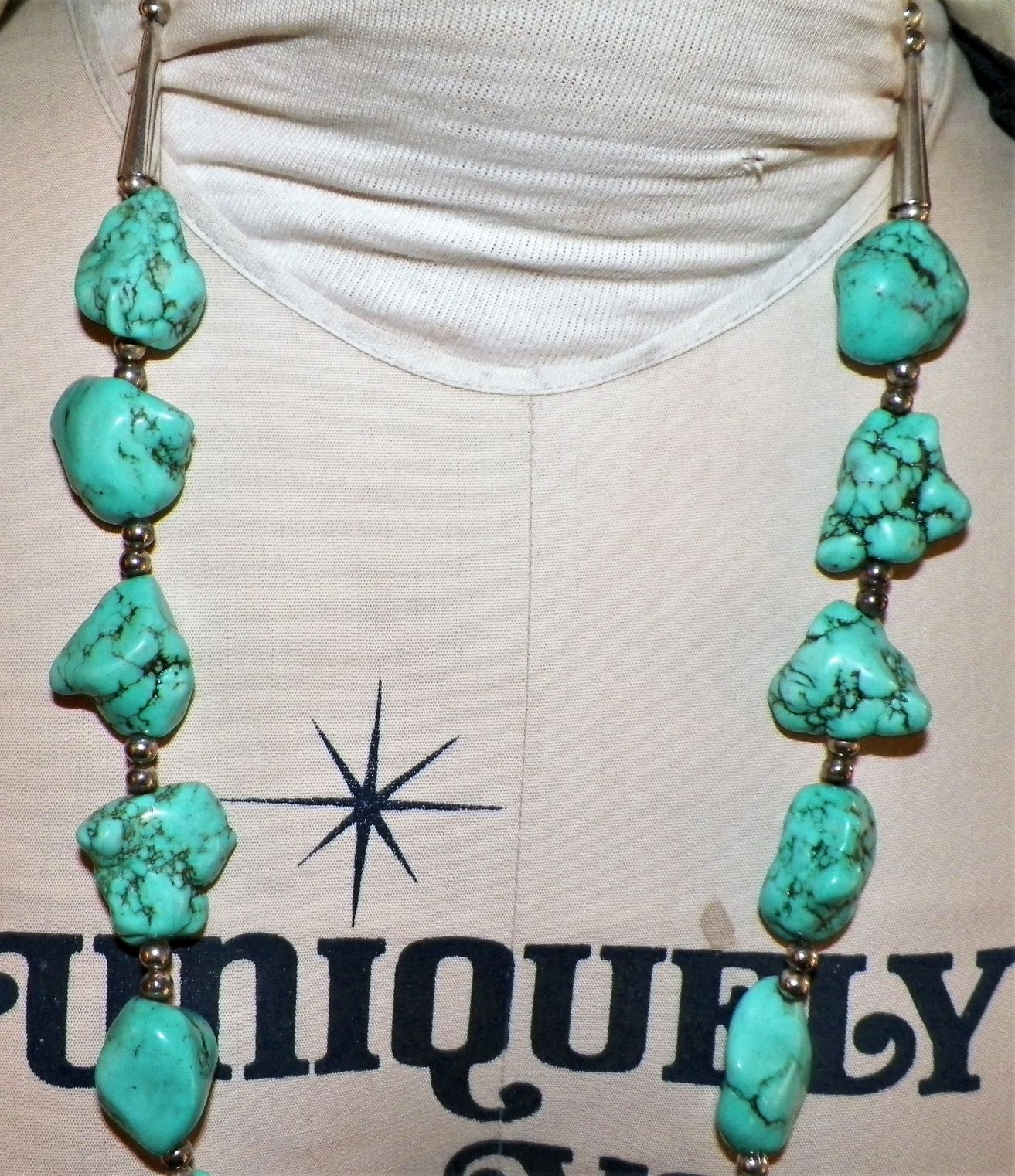 JEWELRY NECKLACE TURQUOISE CHUNKY 2AA.JPG