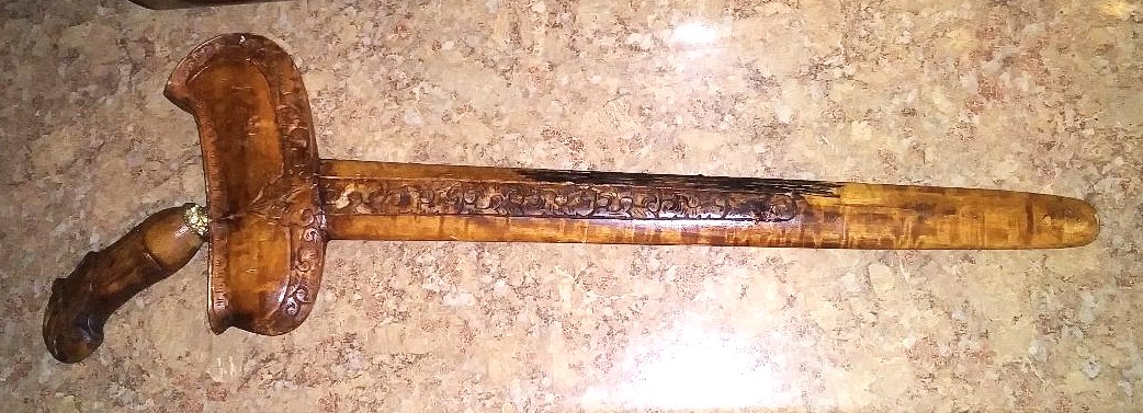 KNIFE 19th CENTURARY SNAKE SHAPED KNIFE 1AA.jpg