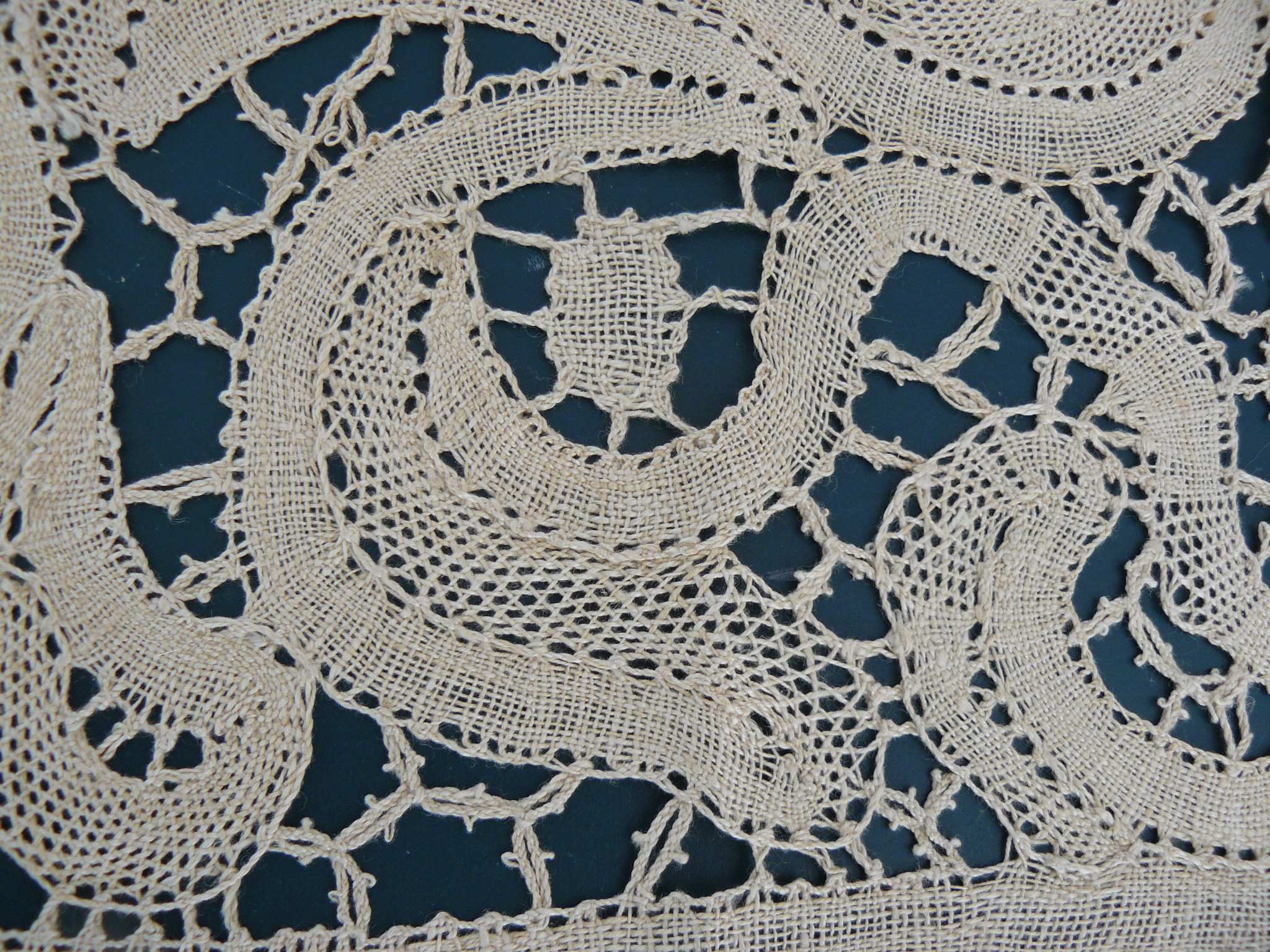 Handmade lace? Antiques Board