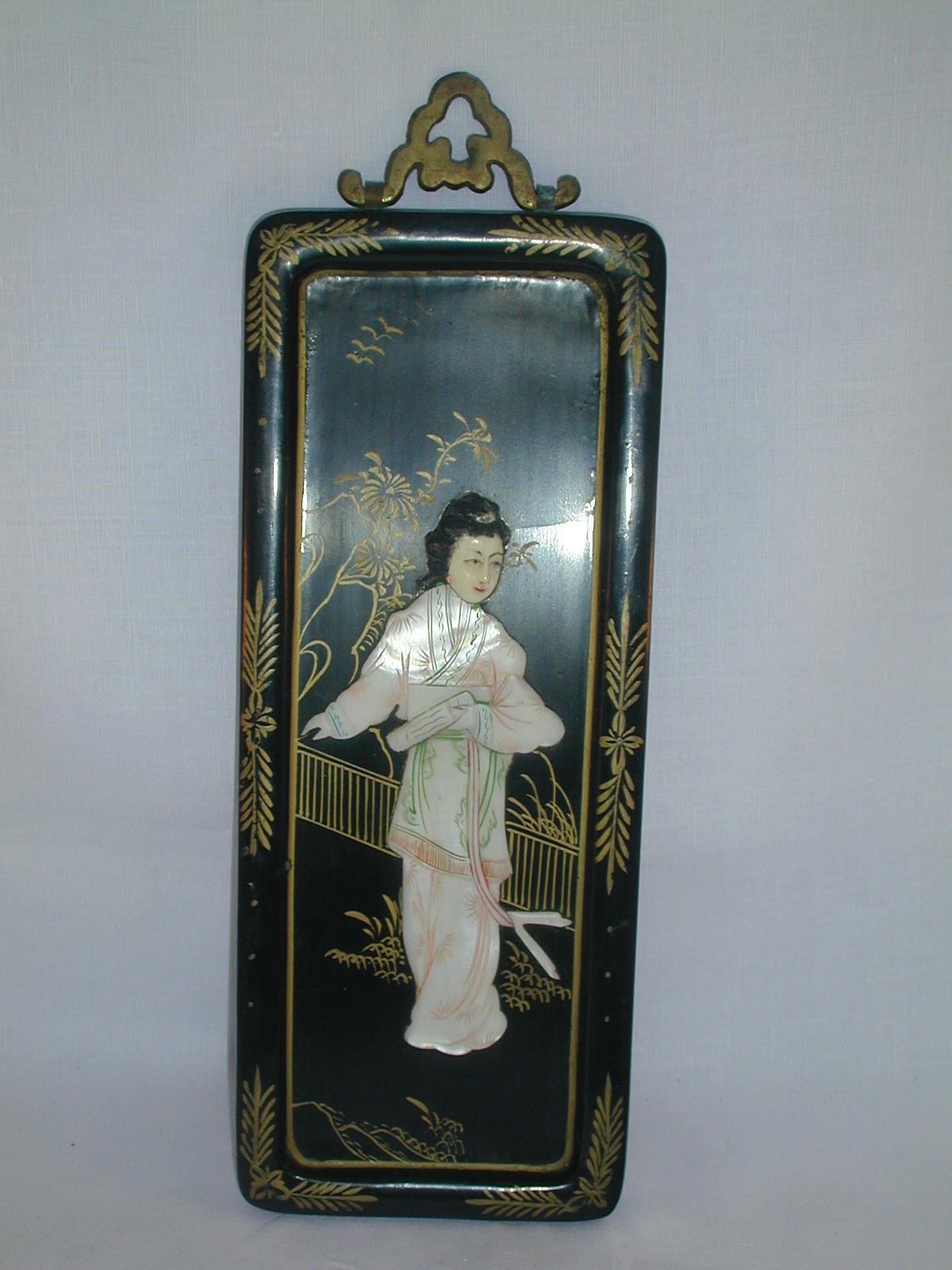 Lacquer MOP tray (1).JPG