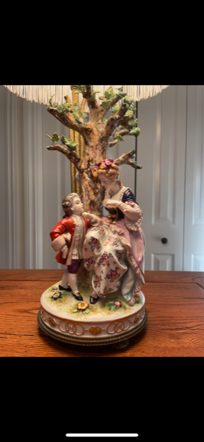 LampIMG_5687 (2).PNG