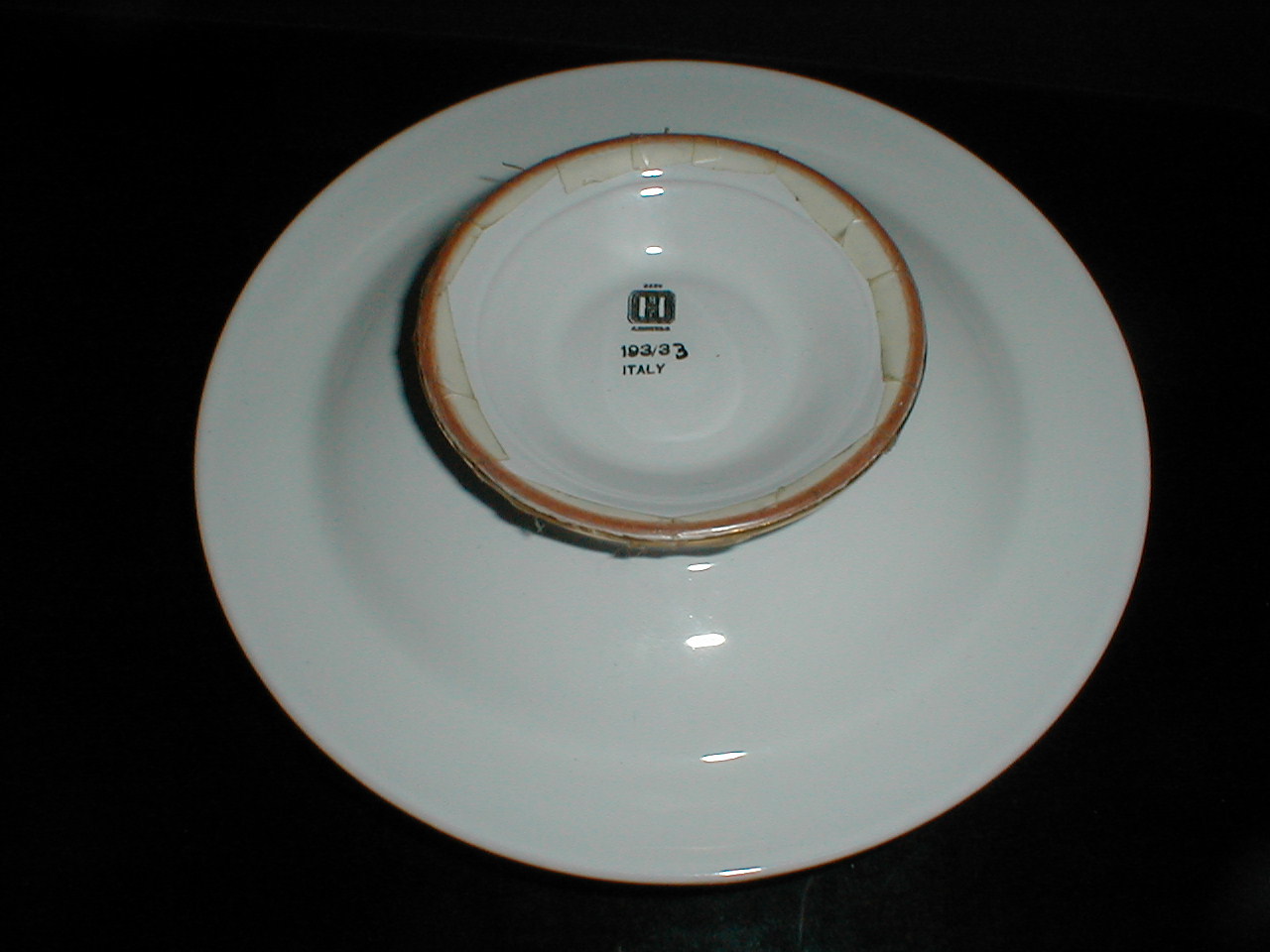 large italian ceramic ashtray w gold roses J B JB july 18 2020 002.JPG