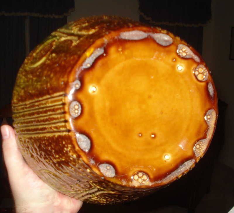 Large Pottery Jardiniere 02.jpg
