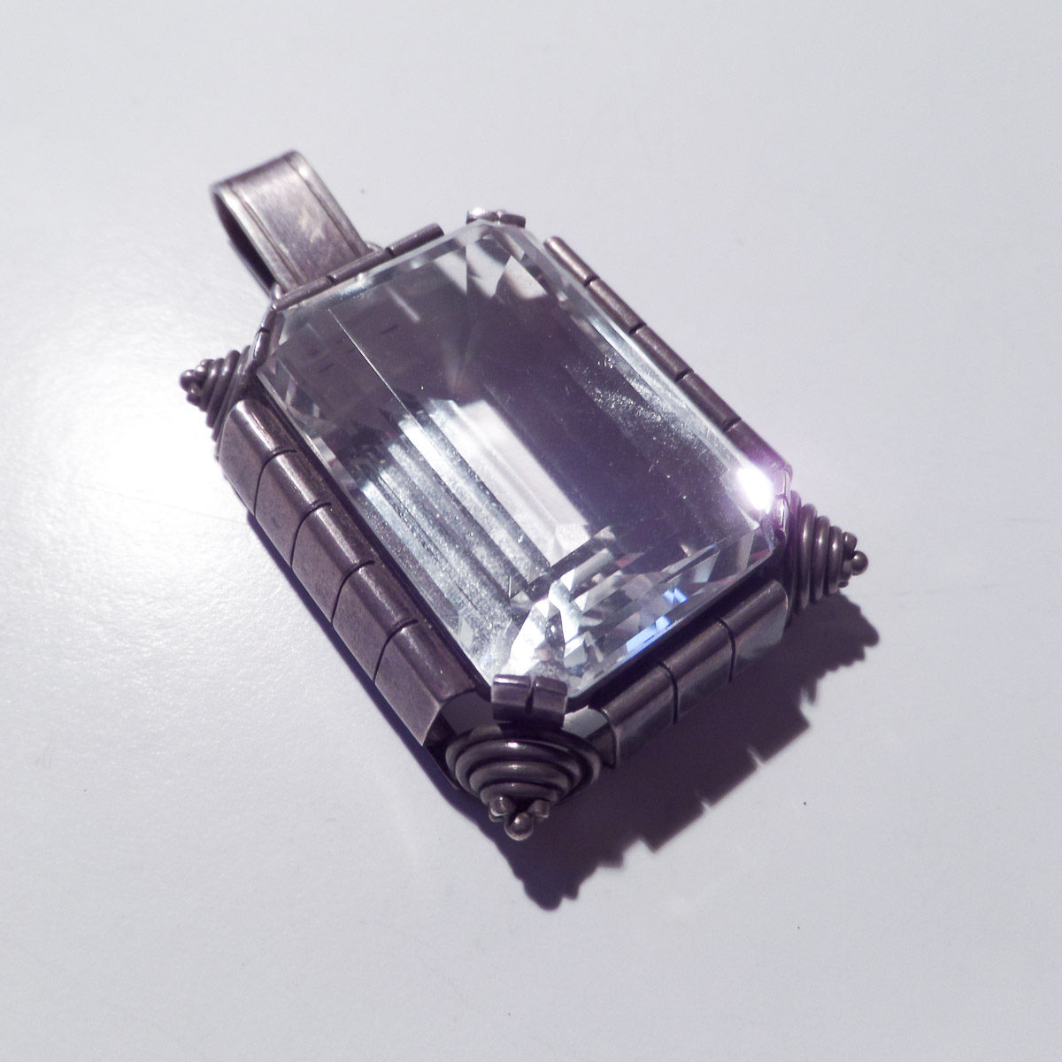 LAU_Crystal Pendant Germany-1.jpg