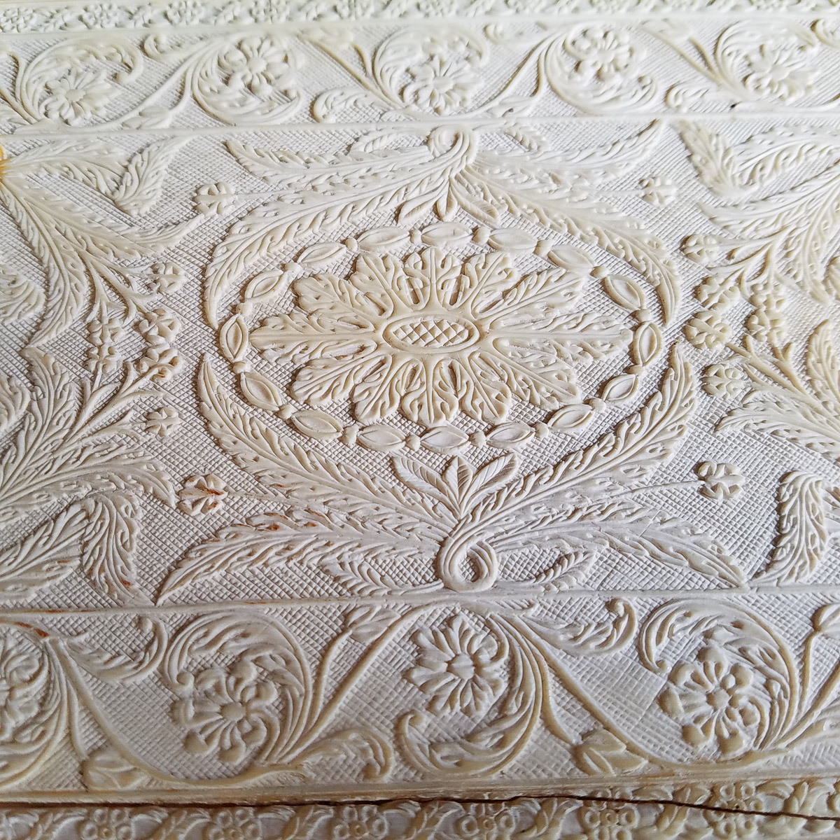 LAU_Ivory Casket-2.jpg