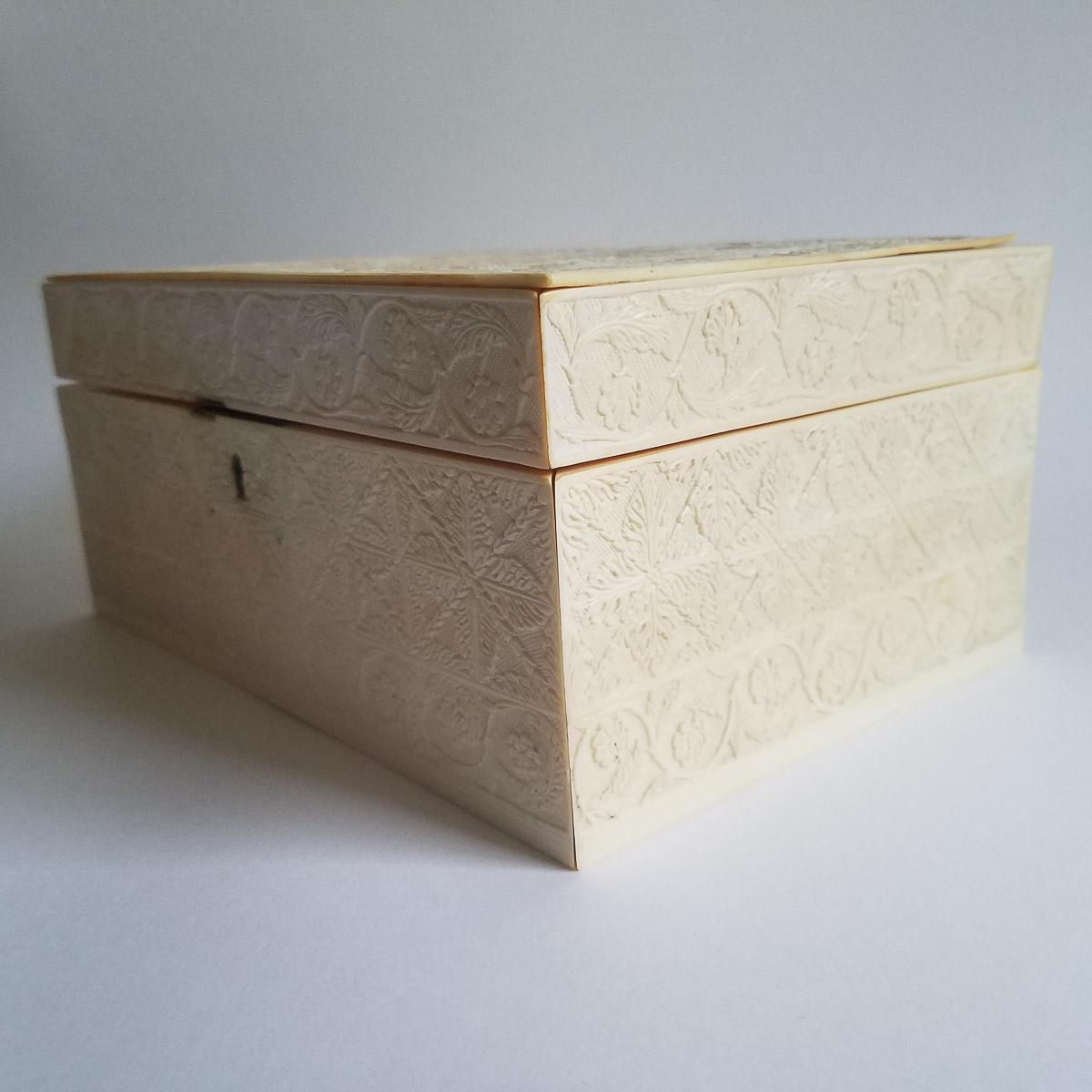 LAU_Ivory Casket Repair-6.jpg