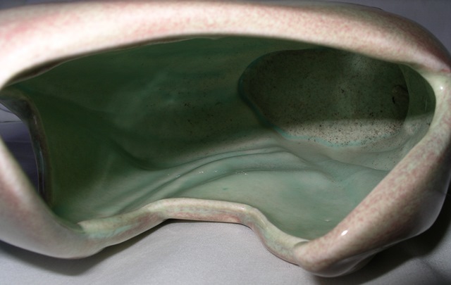 Leaves Vase Inside Color.jpg