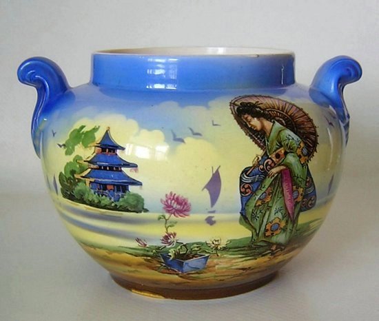 Lewes Geisha Rose Bowl Falcon Ware Thomas Lawrence-a.jpg