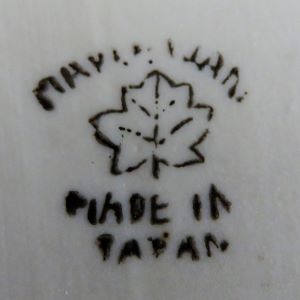 luster japan mark.JPG