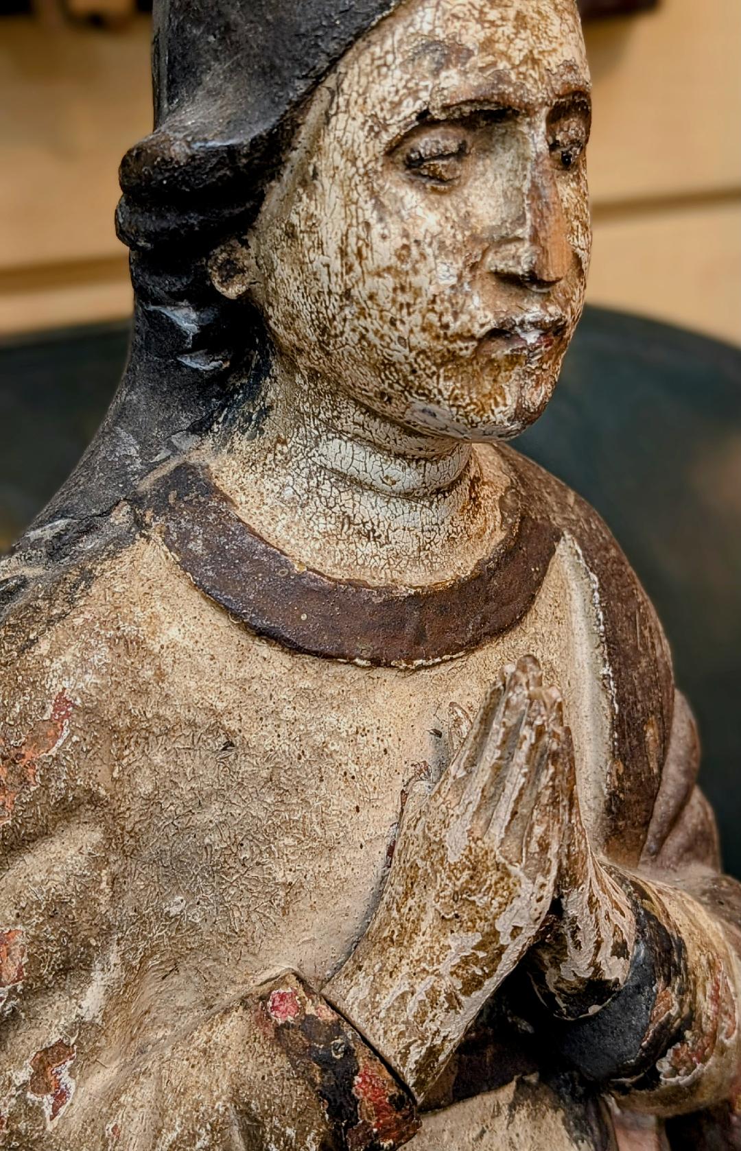 Madonna Hands & Face.jpg