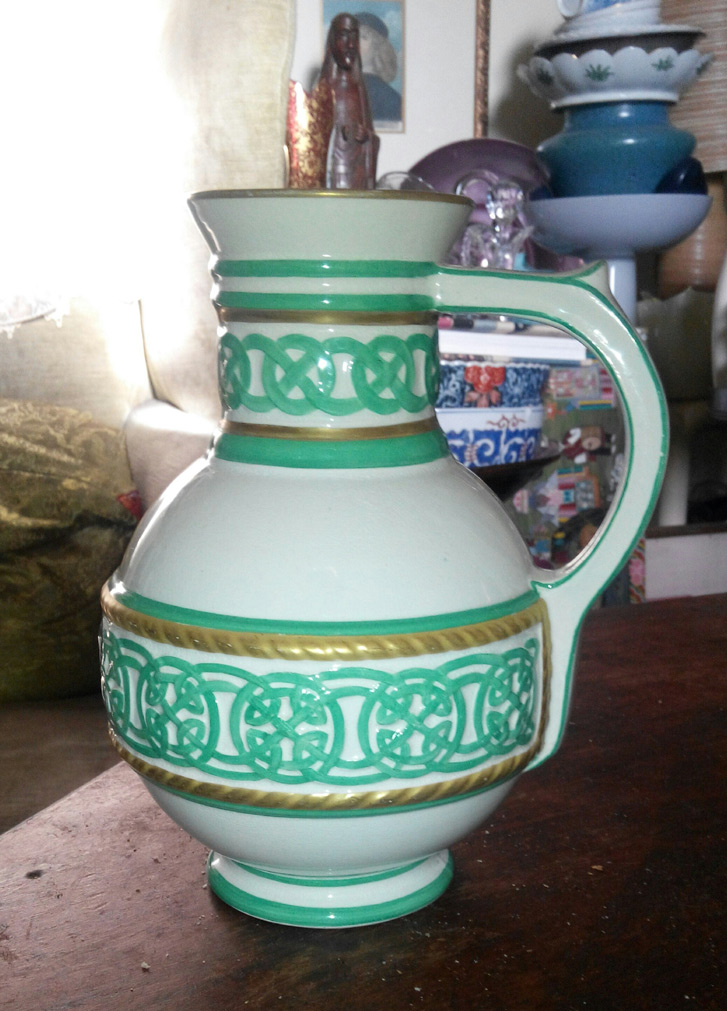 majolica-jug.jpg