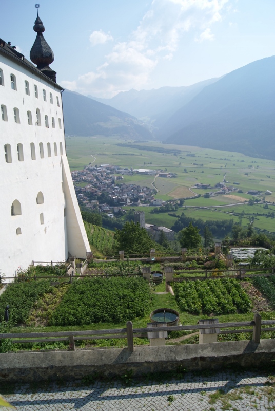 marienberg2 (536x800).jpg