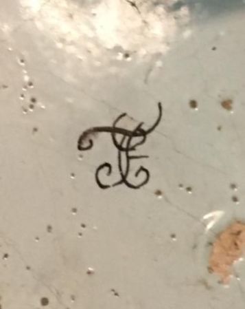 mark on no ID planter.jpg