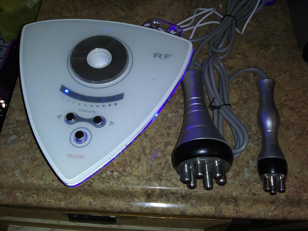 MASSAGER 1AA.jpg