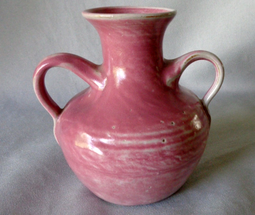 mauve vase bybee 005.JPG