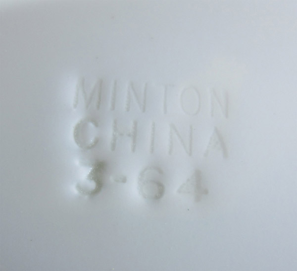 Minton Pear Plate impressed mark3 600.jpg