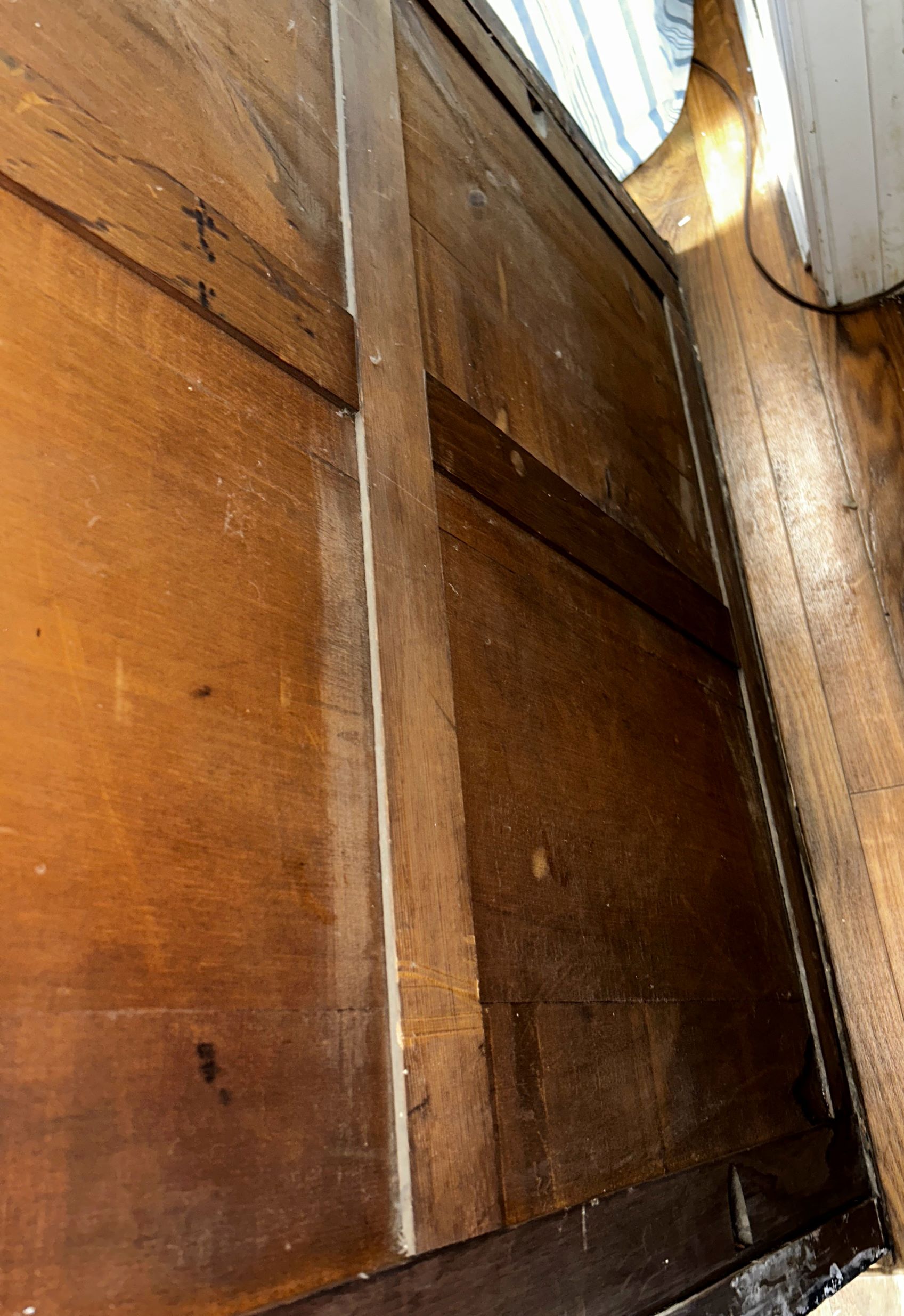 MOMS MIRROR 6 BACK.jpg