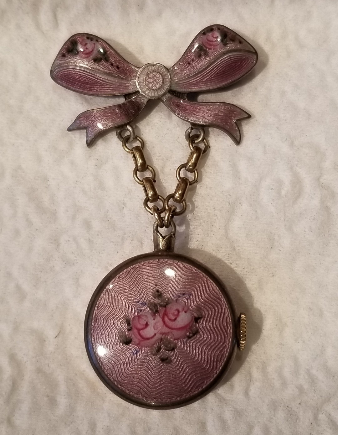 Mums Bockstruck guilloche.jpg